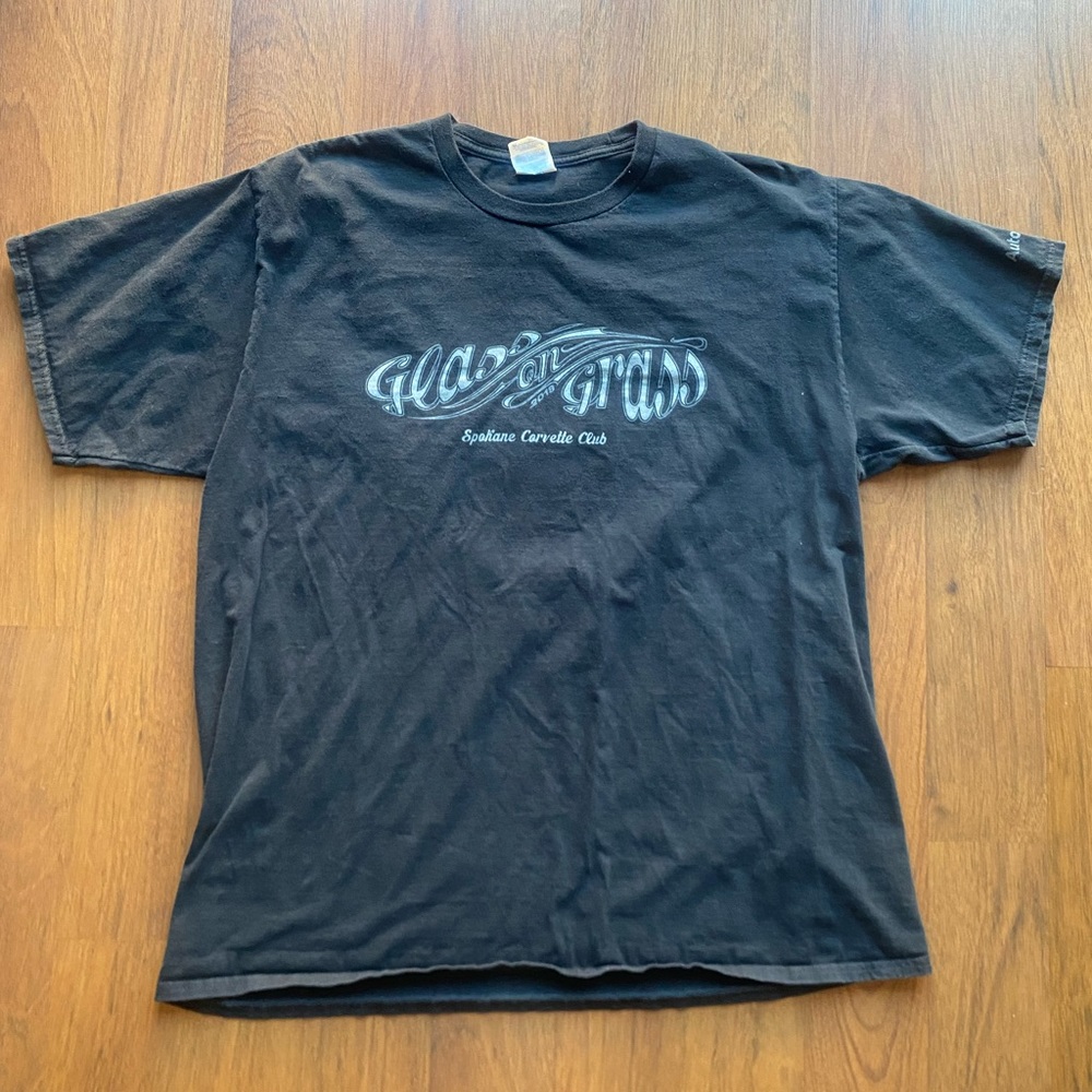 XL Black Vintage Looking T-Shirt